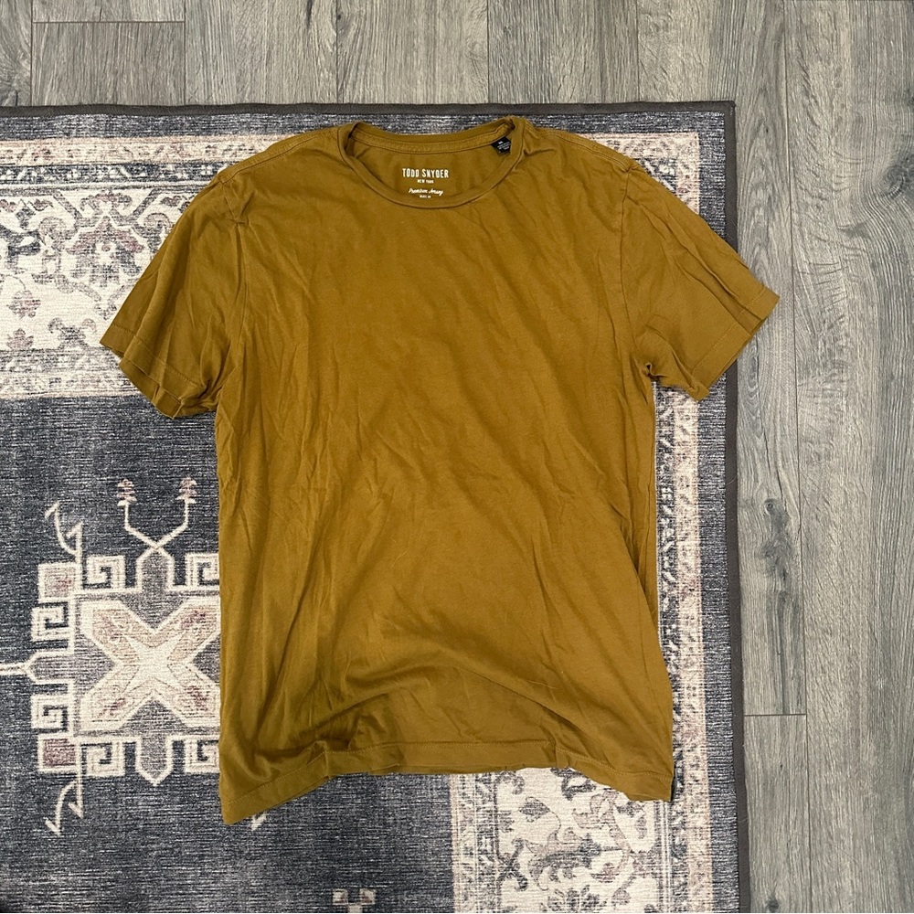 Todd Snyder Men's Mustard Short Sleeve Tee
